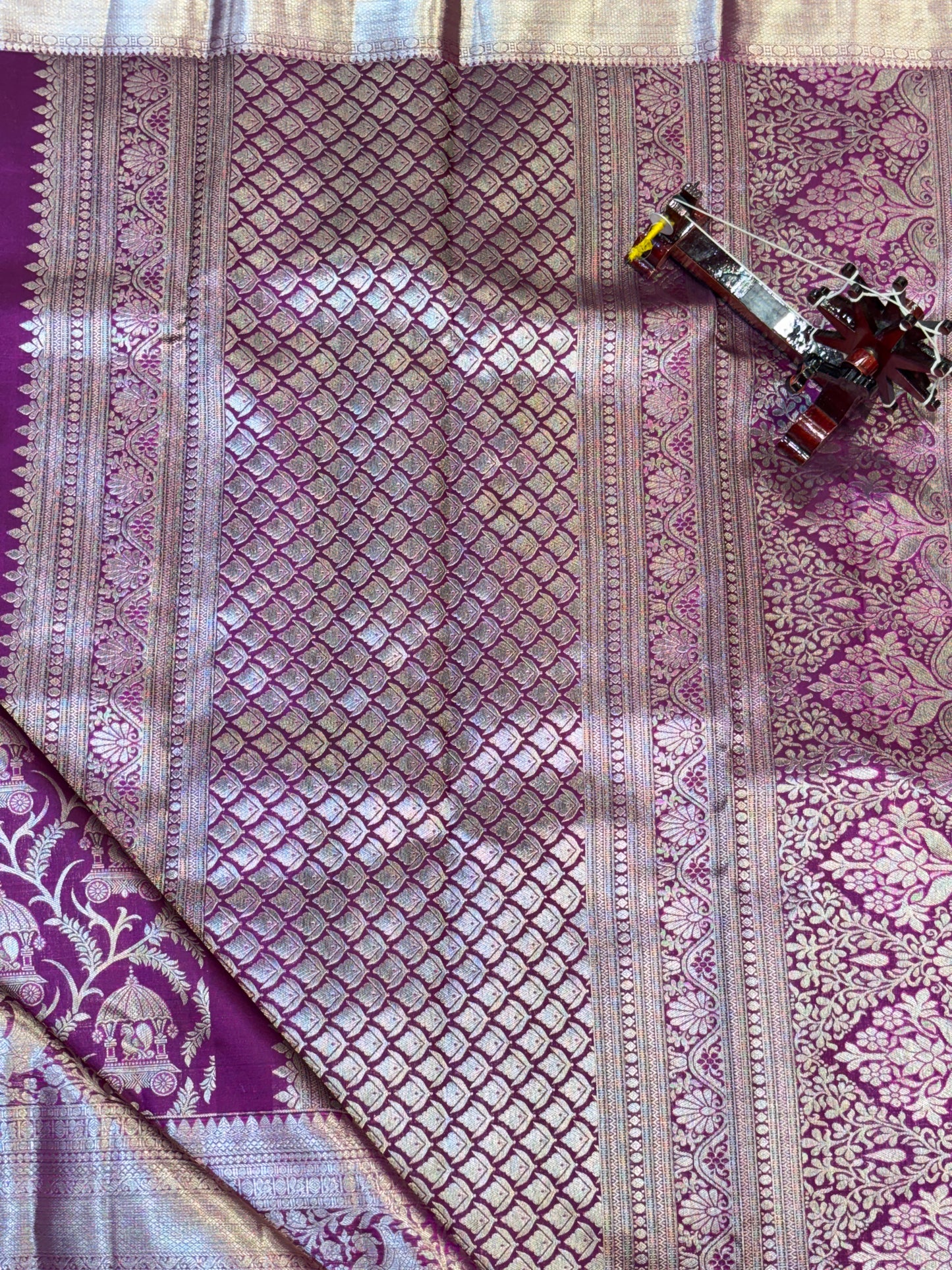HANDLOOM SAREES SELF COMBINATION