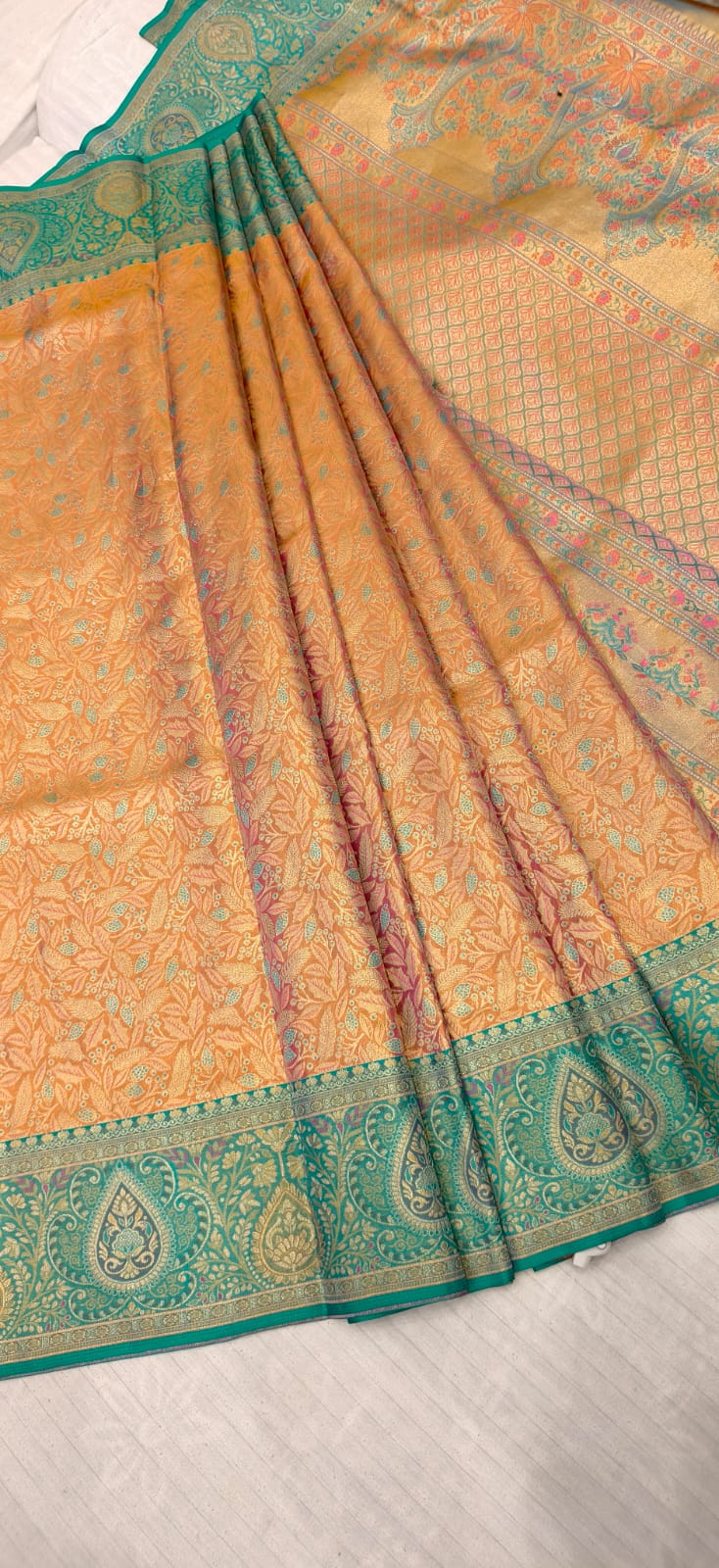 PURE HANDLOOM WEDDING SAREES